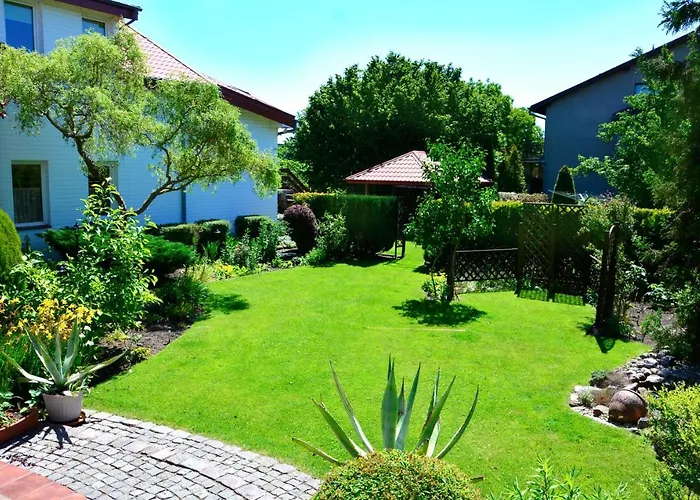 Pensjonat Agnieszka Grzybowo (West Pomeranian)